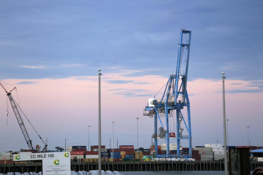 成本上涨 供需混乱——专家分析美钢铝关税对美产业影响