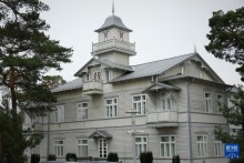 走近波兰奥特沃茨克的“希维德马耶尔”建筑