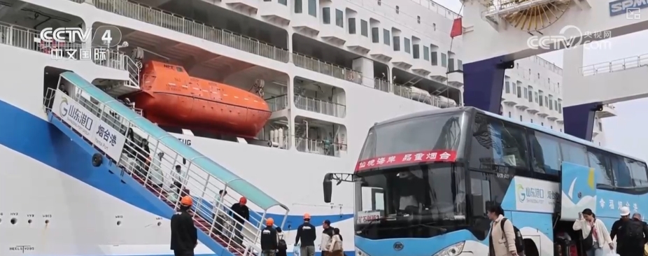 传统文化“圈粉”外国友人 “手信新宠”凭借独特魅力激发入境消费活力