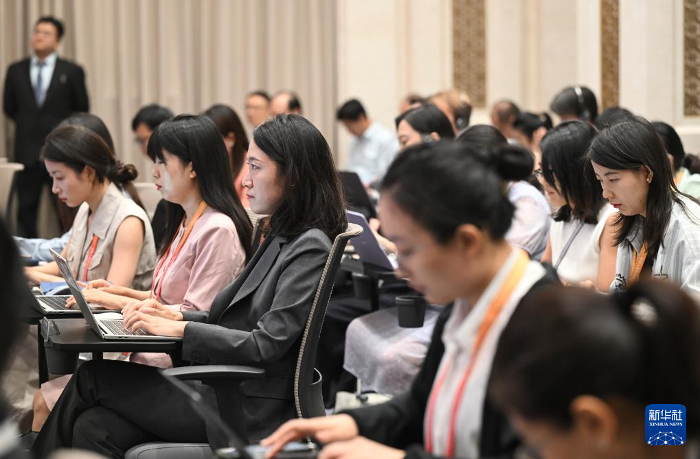 我国消费主引擎作用增强 经贸大国地位进一步巩固