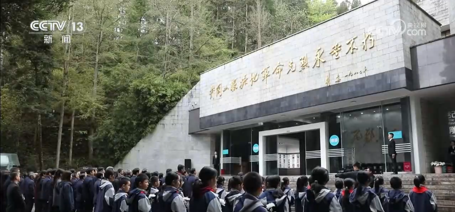 在追思中奋进，在传承中成长！各地积极开展主题文化活动缅怀革命先烈