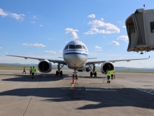 国际首航 C919飞向更广阔蓝天