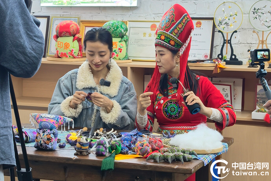 台湾《大陆寻奇》摄制组走进广西百色 镜头记录“千姿百色”发展新貌