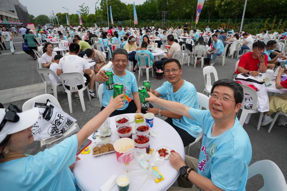 从春到秋 苏超流量、销量、能量的三重交响
