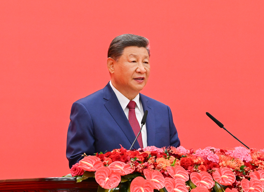纪念中国人民抗日战争暨世界反法西斯战争胜利80周年招待会在京隆重举行 习近平发表重要讲话