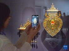 纽约大都会艺术博物馆珍藏珠宝亮相香港