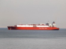 船舶绕行好望角成常态　燃油供应商加速在非洲投资