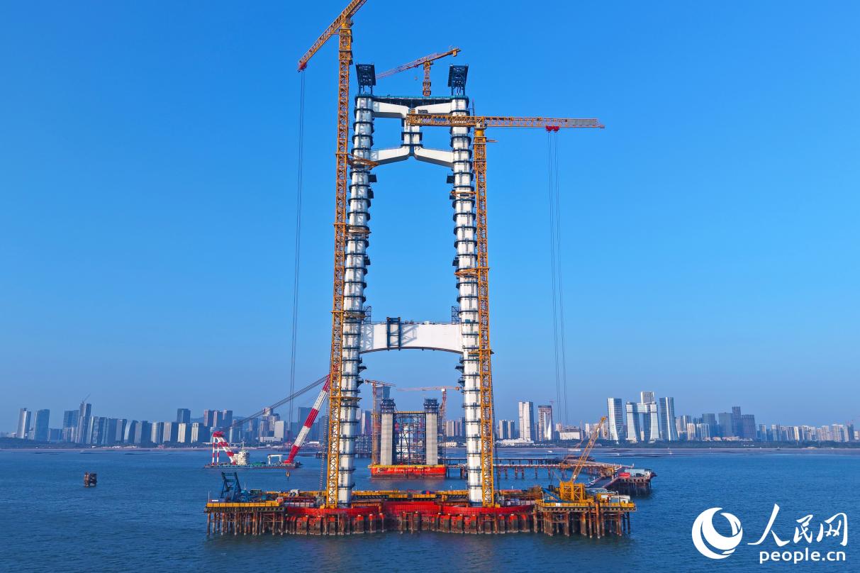 我在海上“搭积木”