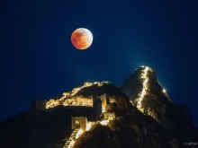 刷屏朋友圈！“元宵红月”高清大图来了