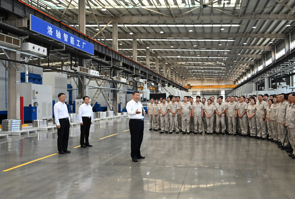 习近平在河南考察时强调 坚定信心推动高质量发展高效能治理 奋力谱写中原大地推进中国式现代化新篇章
