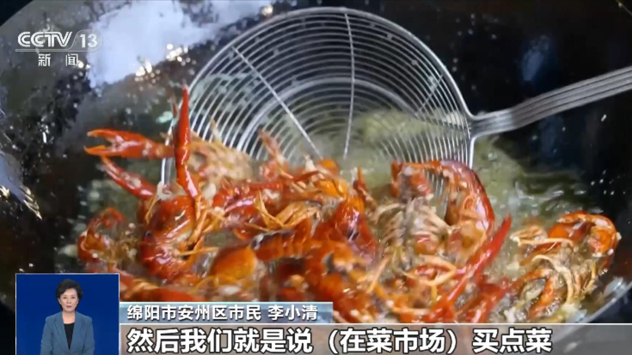 菜市场“焕新潮”圈粉年轻人 代炒菜服务你体验了吗？