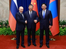 习近平主持中俄蒙元首第七次会晤