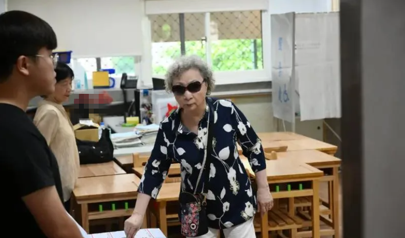 二次“大罢免”民进党改采“精准打击”？蓝喊“一席不能少”绿也有人喊停