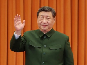 习近平春节前夕慰问部队 向全体人民解放军指战员武警部队官兵军队文职人员预备役人员和民兵致以新春祝福