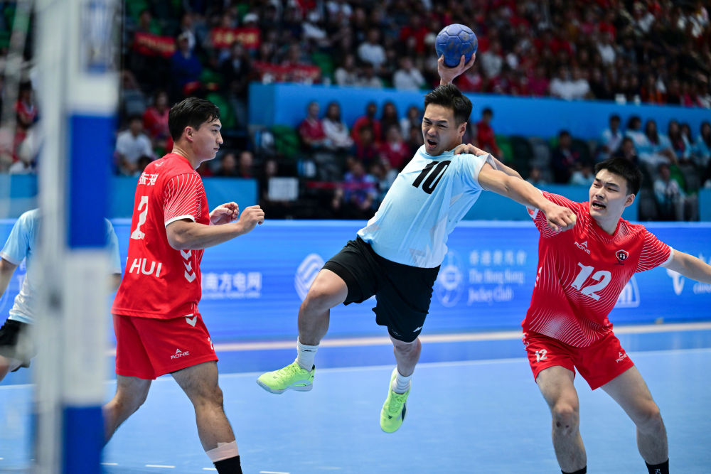 为了家门口的全运会，他们辞职参赛——香港手球队的“热血奇迹”