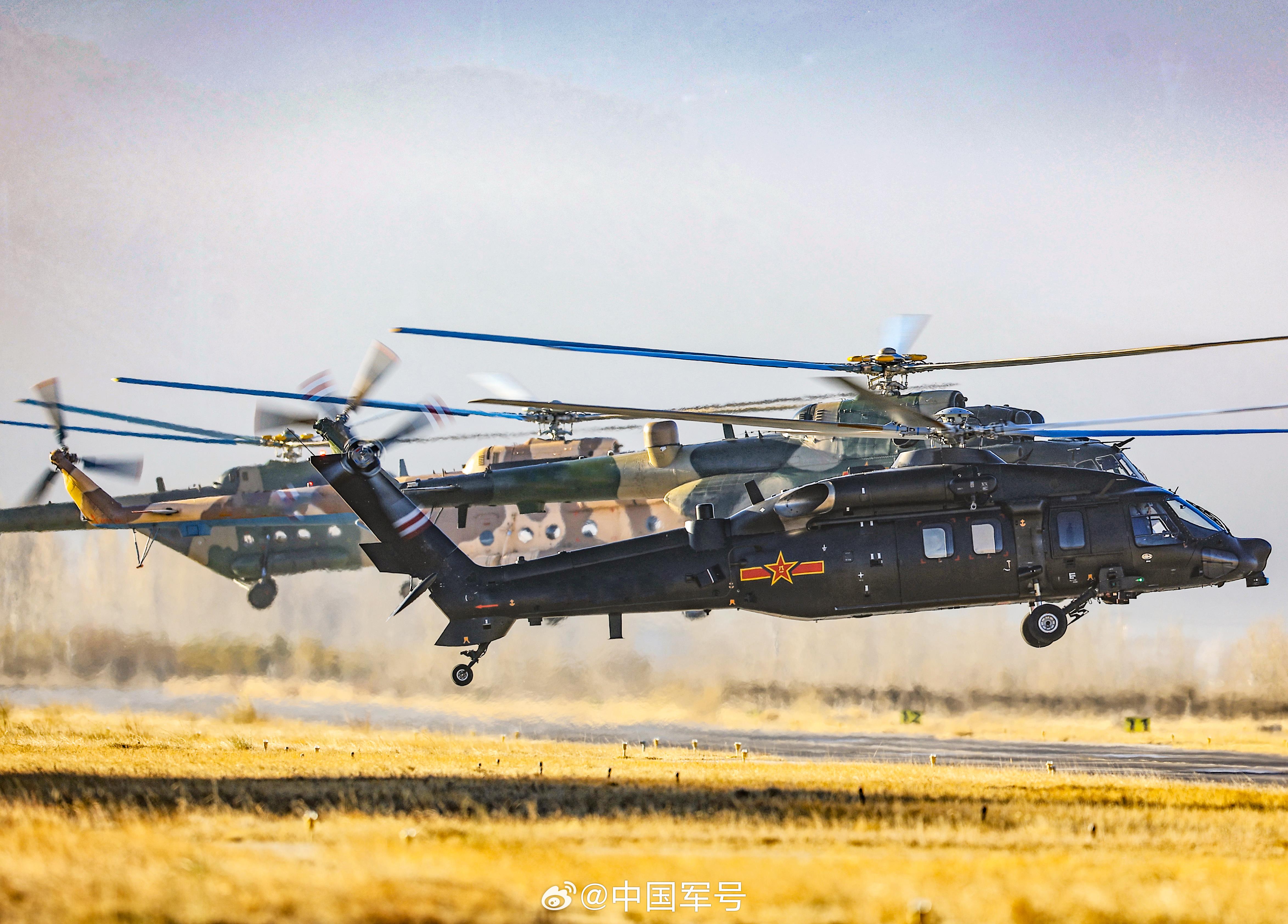 每一张都是壁纸！高原雪山版直升机高清大片上新