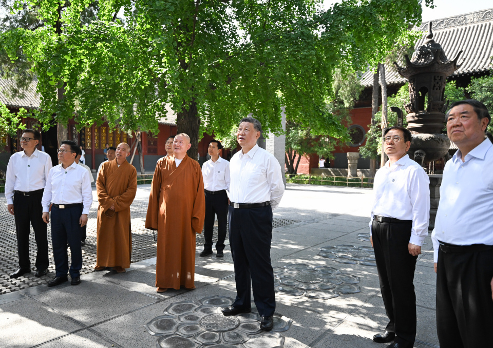习近平在河南考察时强调 坚定信心推动高质量发展高效能治理 奋力谱写中原大地推进中国式现代化新篇章