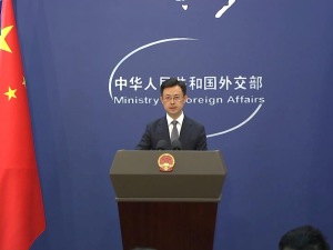 外交部：民进党当局“跪美媚美”只会害台毁台