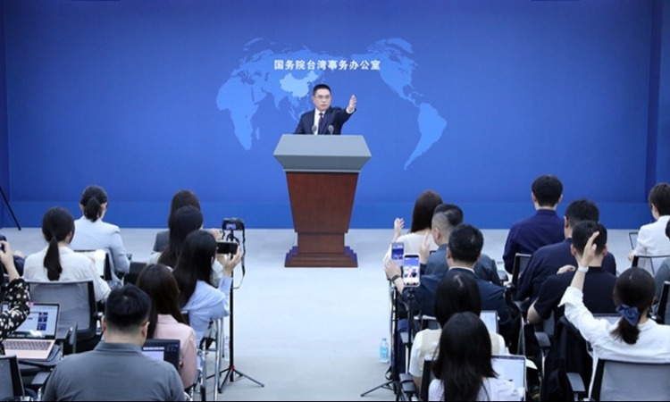 国台办：热诚欢迎台湾同胞多来大陆走走看看，增强身为中国人的骄傲和自豪