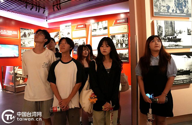 触摸国宝魅力 感悟奋斗史诗——第七届港澳台大学生德阳研习营探访大熊猫繁育基地、建川博物馆