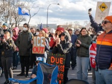 国际观察丨移民、枪击、冲突——党争症候群再次撕裂美国