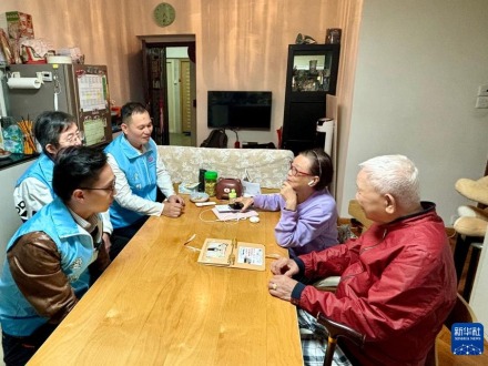 走街巷、叩门扉、连心桥——香港关爱队队员的暖心故事