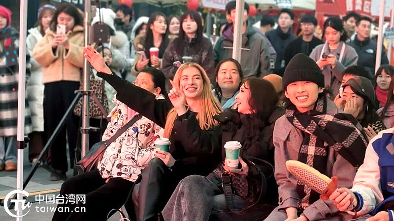 “声暖冬至 创响江城”汉台青年生活文化季启幕