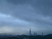 民进党当局宁可搞政治操弄，也不愿救台湾民众