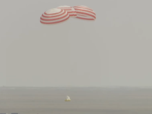 中国新一代载人飞船“梦舟”零高度逃逸飞行试验取得圆满成功