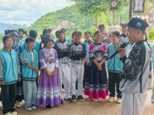 从青藏雪域到云贵峰林，以球为媒共绘民族团结同心圆｜青海省海南州棒球代表队兴义研学纪实