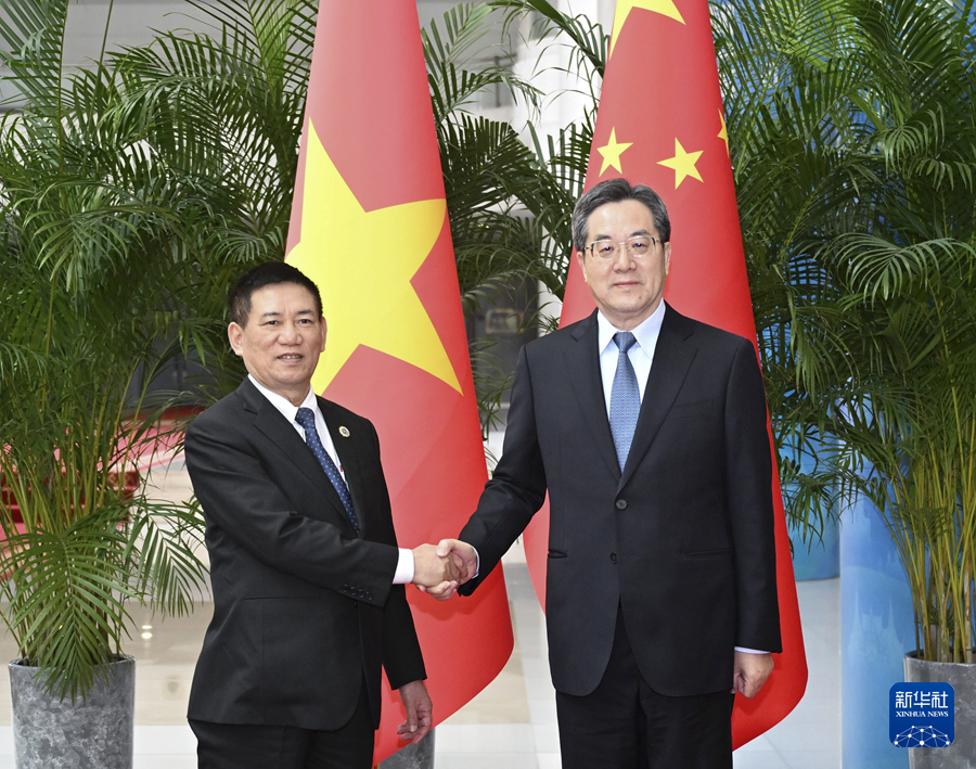 丁薛祥会见出席第二十一届中国－东盟博览会的东盟国家领导人