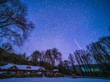 今晚，别错过2025最后一场流星雨！