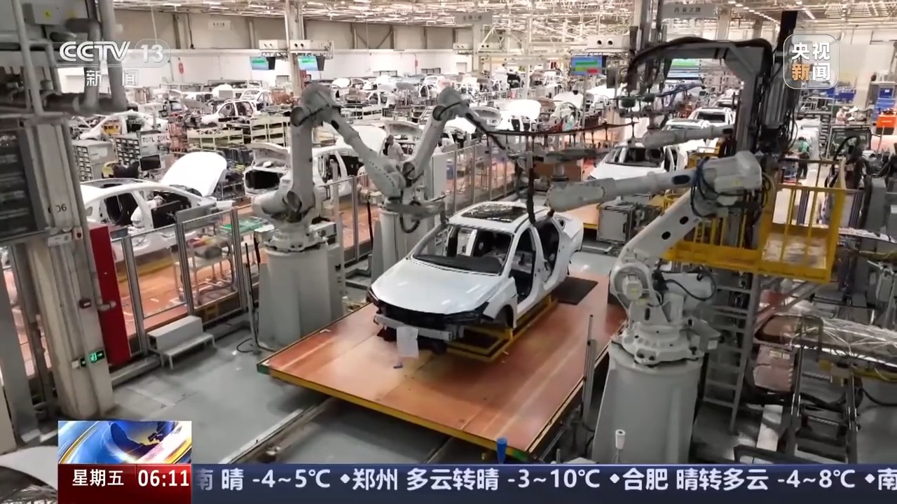 制造业×“智能化” 汽车产业跨界合作成热点