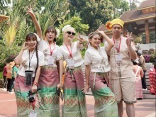 台湾青年来到临沧耿马，与当地各族民众共庆傣历新年