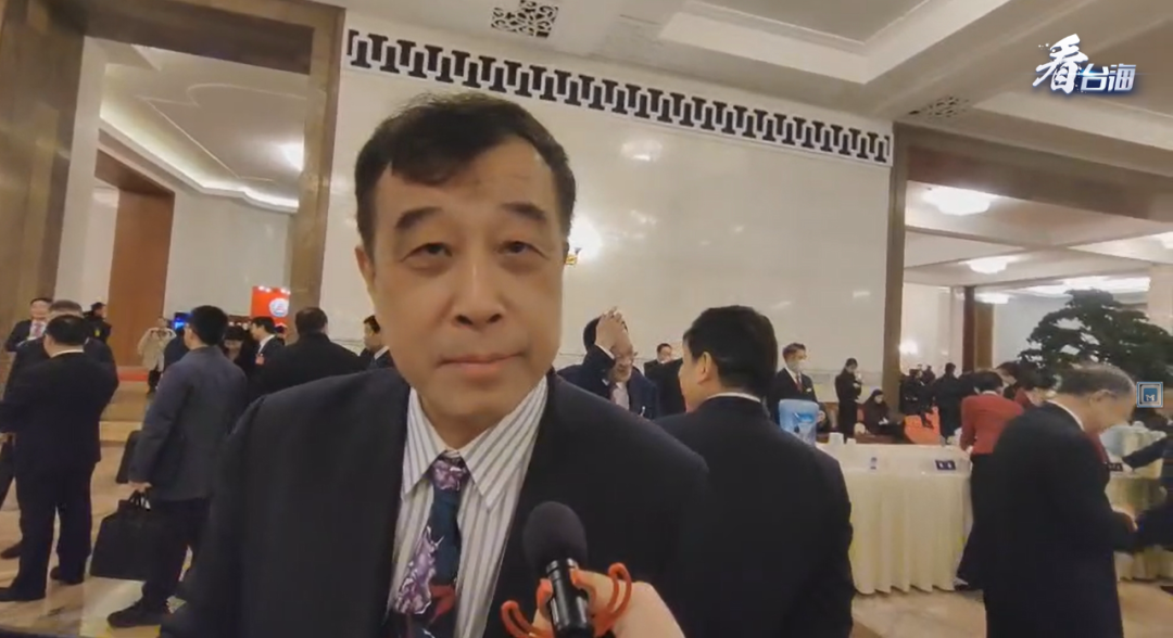 “背靠祖国台湾百姓才会安居乐业” 代表委员热议涉台话题