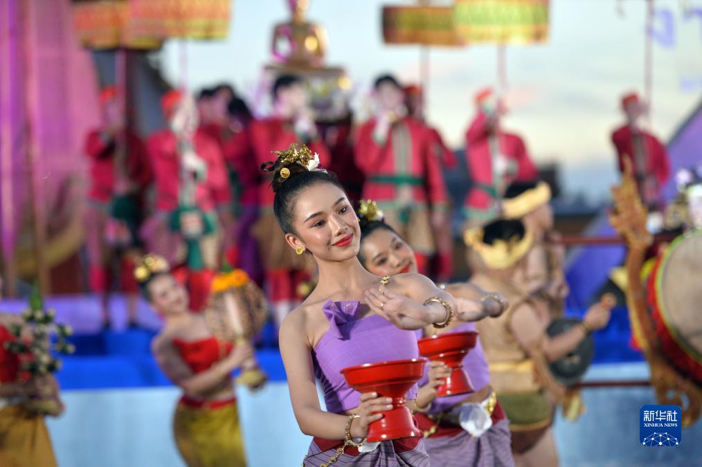 泰国举办活动庆祝宋干节被列入联合国非物质文化遗产名录