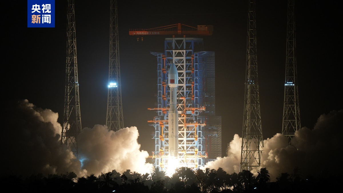 中国成功发射卫星互联网低轨卫星