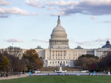 美国会参议院正式通过临时拨款法案