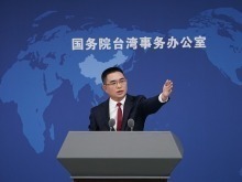 国台办：我们将一如既往欢迎和支持台湾演艺人员来大陆发展，坚定维护他们的正当合法权益_fororder_VCG111589990435