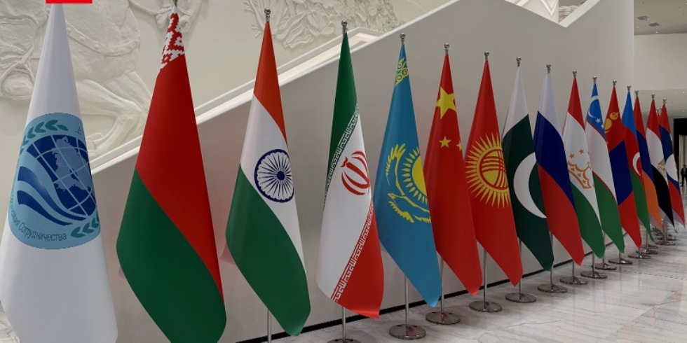 独家视频丨习近平出席上海合作组织成员国元首理事会第二十六次会议