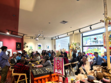 台湾基层民众参访团走进金水区社区