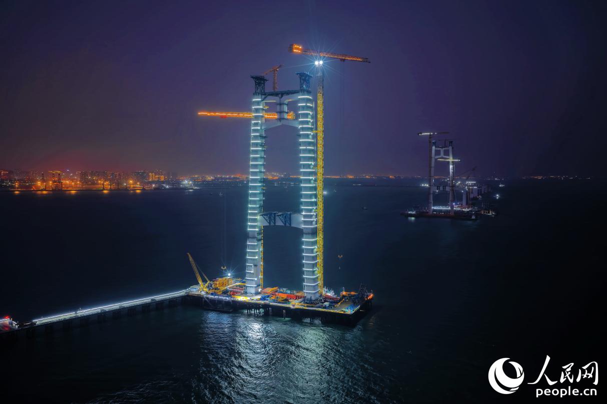 我在海上“搭积木”