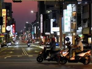 引擎跨海 “张雪机车”期待宝岛开店