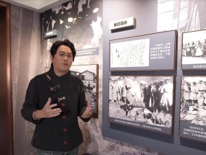 台湾少数民族歌手杨品骅参观“共铸民族魂”主题特展 讲述台湾同胞抗日斗争历史