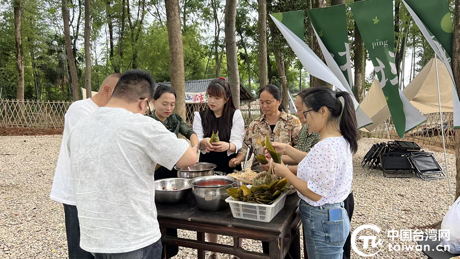 港中坪的米 台湾风味的馅 粽香连两岸