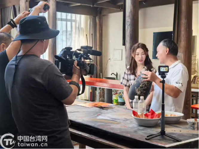 镜头里的独好风景：台湾《大陆寻奇》摄制组在江西上饶拍摄采风
