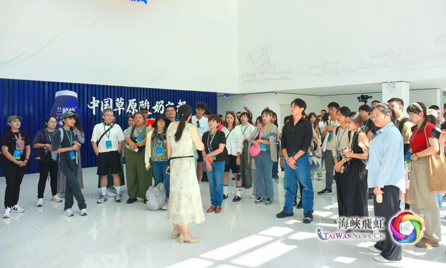 “草原之约 青春交响”两岸青年艺术交流营在内蒙古自治区乌兰察布市开营_fororder_图4