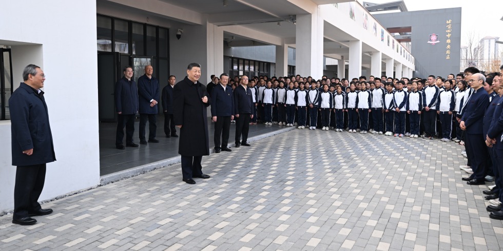 独家视频丨习近平在河北雄安新区考察