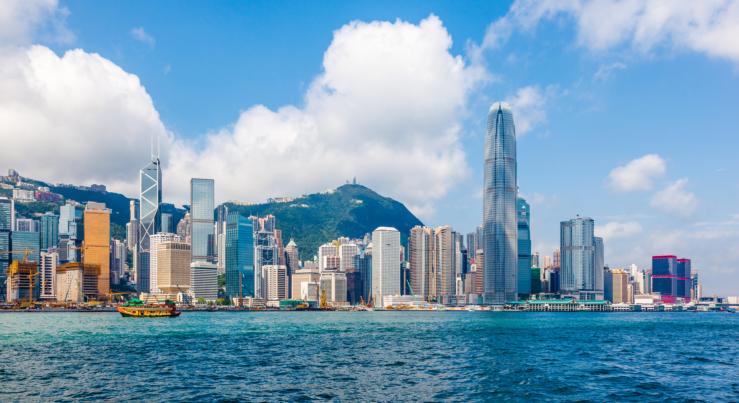 港媒：香港机遇吸引全球家族办公室入驻