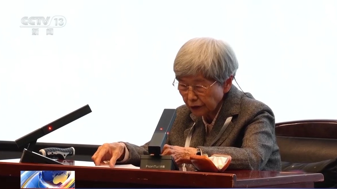 马英九率台湾青年参访敦煌莫高窟 感慨中华文化的博大精深